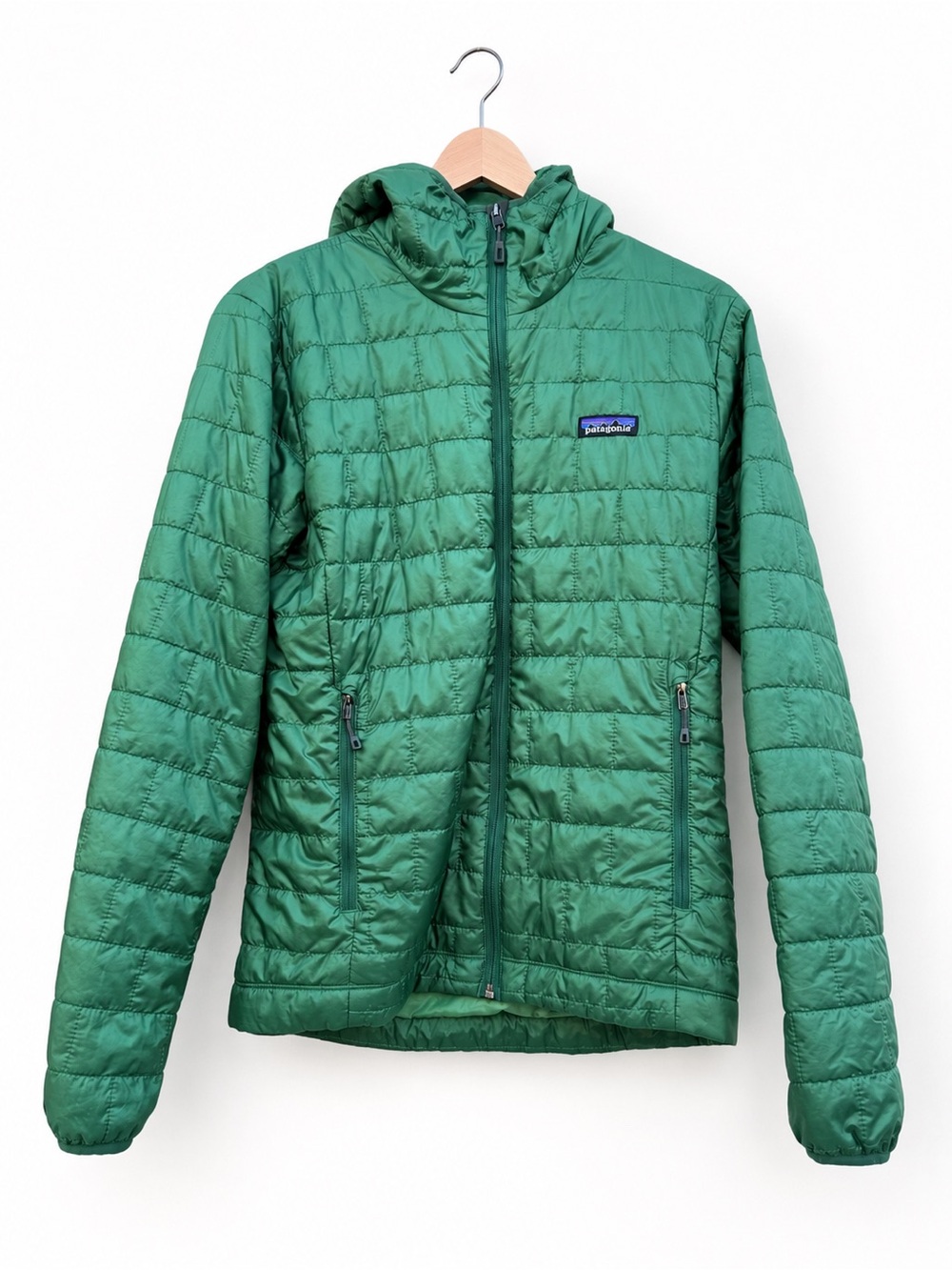 Patagonia Women’s Emerald Green Quilted Hooded Puffer Jacket